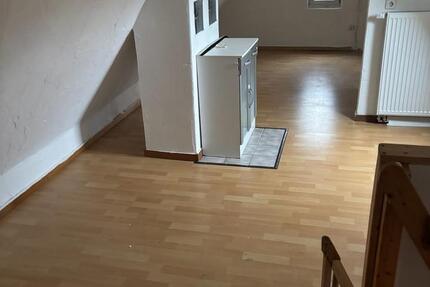 Wohnung Finnentrop - 5 Zimmer, 129 m&sup2;, 750&euro; | Angebot:25420345