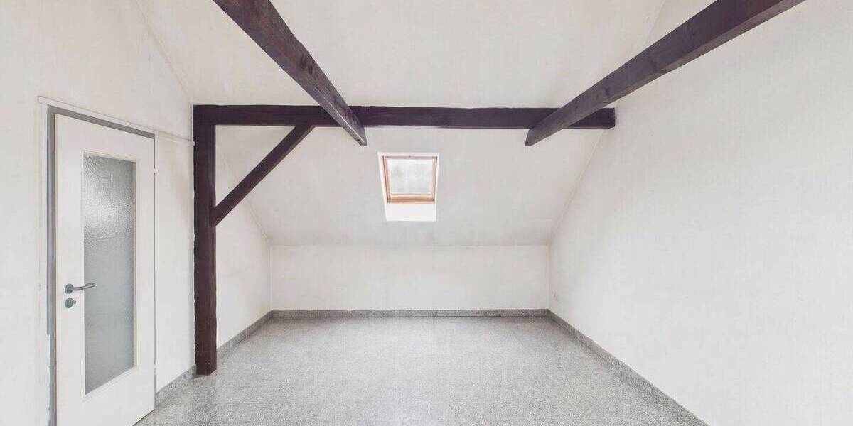 Etagenwohnung Schwerte - 5 Zimmer, 104 m&sup2;, 218.000&euro; | Angebot:26642907