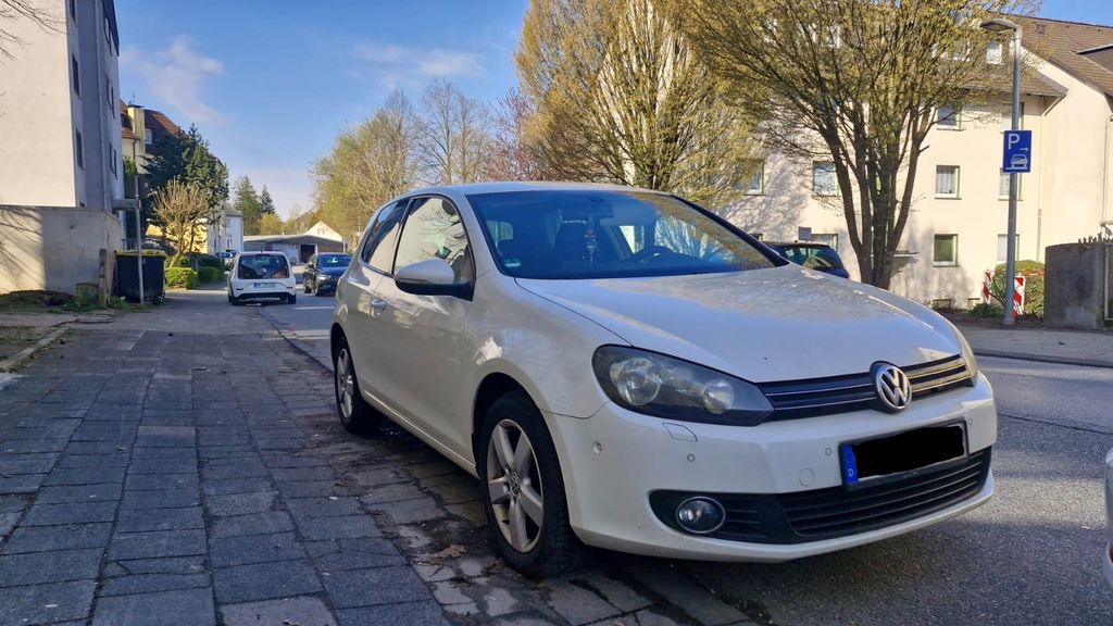 VW Golf 222.200 km 4.000 &euro; Lüdenscheid 58511