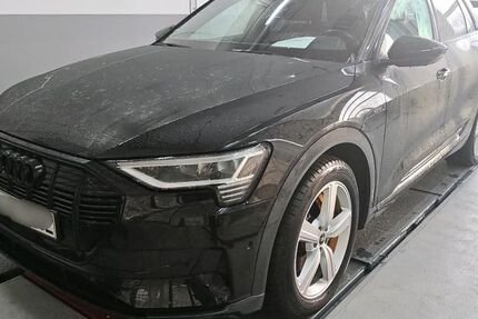 Audi e-tron 59.689 km 35.150 &euro; Hagen 58091