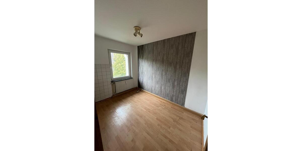 Etagenwohnung Gummersbach Berstig Süd - 1 Zimmer, 39 m&sup2;, 485&euro; | Angebot:25956659