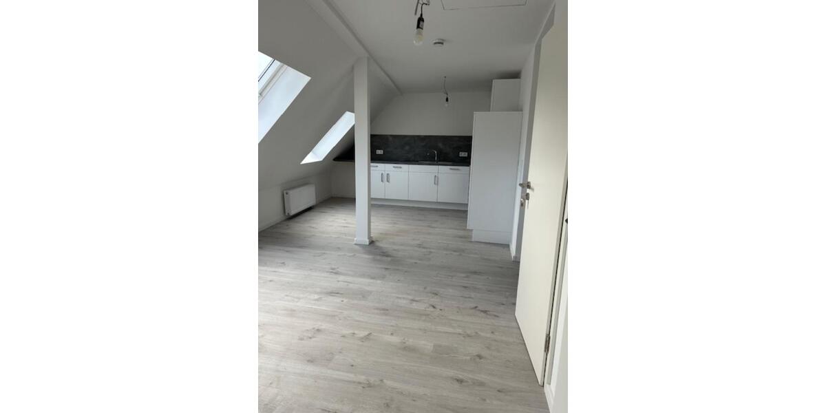 Dachgeschoßwohnung Plettenberg - 4 Zimmer, 75 m&sup2;, 580&euro; | Angebot:25547505