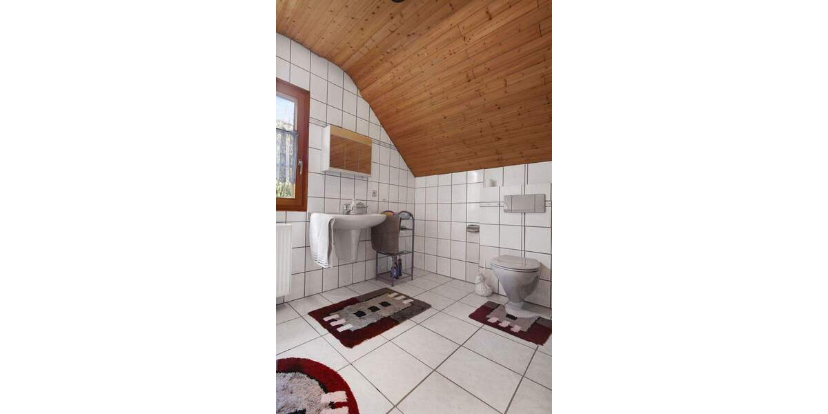 Einfamilienhaus Gummersbach Bredenbruch - 4 Zimmer, 150 m&sup2;, 440.000&euro; | Angebot:25694656