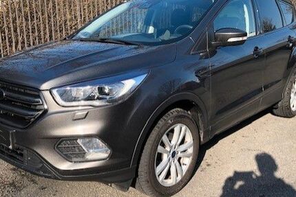 Ford Kuga 101.000 km 10.800 &euro; Hagen 58135