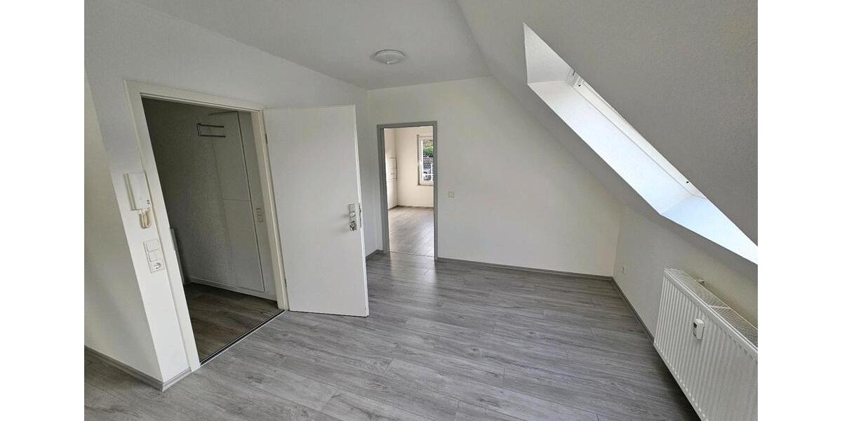 Dachgeschoßwohnung Hagen Hagen-Mitte - 1.5 Zimmer, 70 m&sup2;, 550&euro; | Angebot:26432456