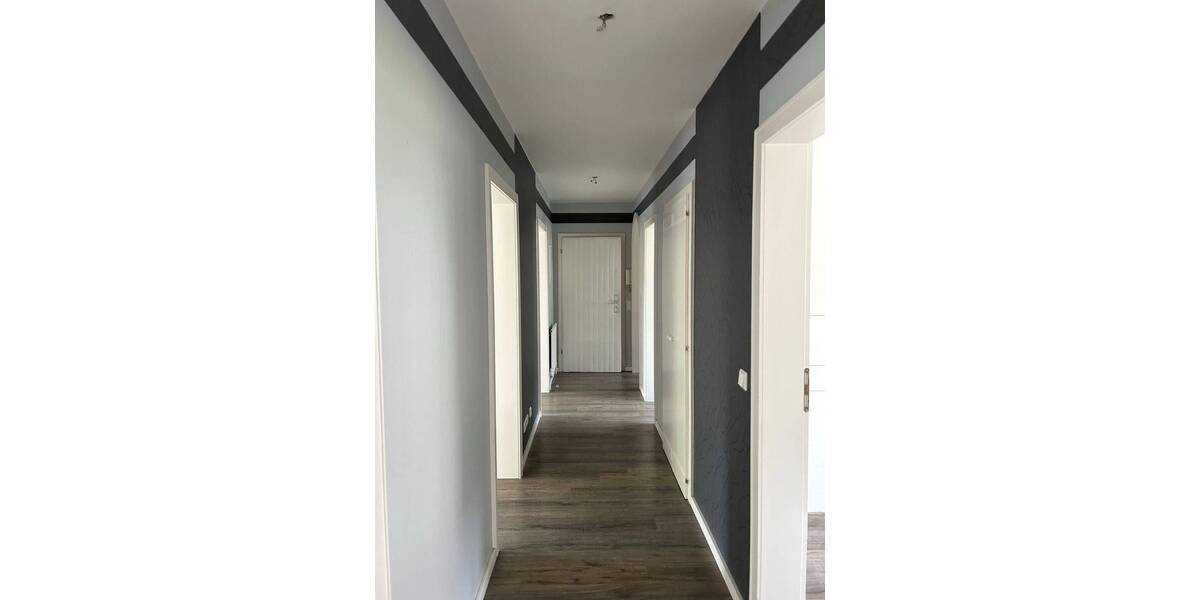 Etagenwohnung Gummersbach Reininghausen - 4 Zimmer, 98 m&sup2;, 1.125&euro; | Angebot:26909114