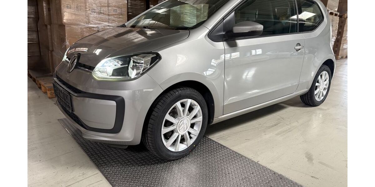 VW up! 122.000 km 5.600 &euro; Attendorn 57439