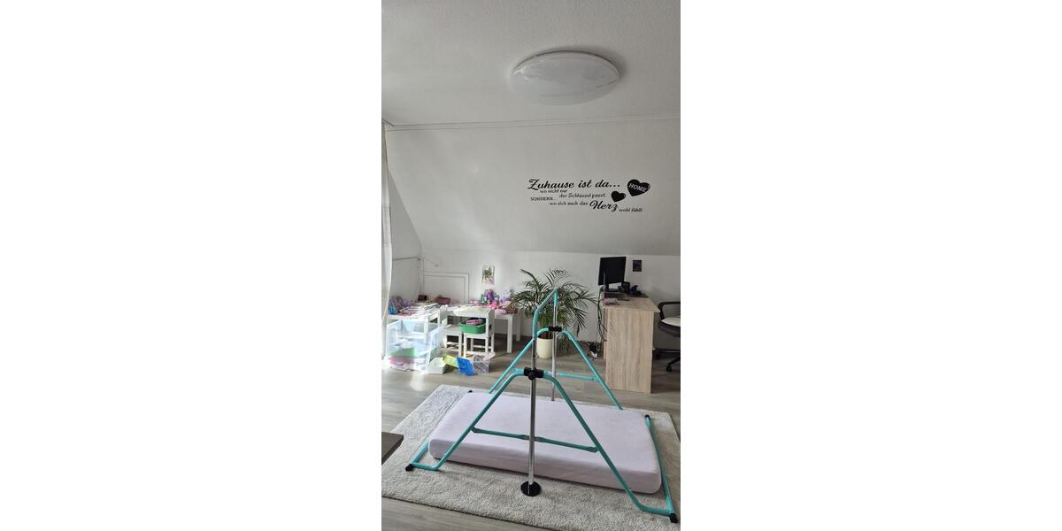 Etagenwohnung Altena - 3 Zimmer, 93 m&sup2;, 800&euro; | Angebot:25638749