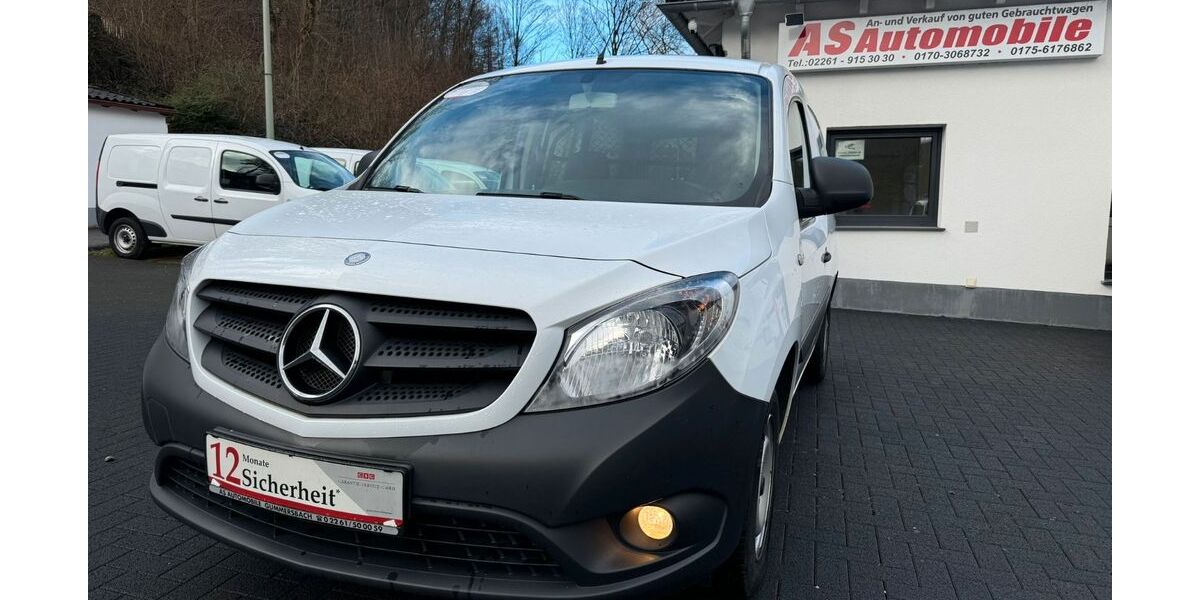 Mercedes-Benz Citan 120.000 km 9.949 &euro; Gummersbach (Zwischen Toom Markt und ATU) 51645