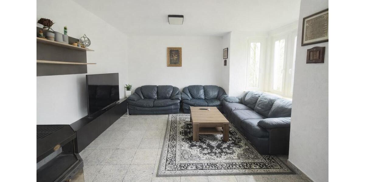 Mehrfamilienhaus, Wohnhaus Altena - 9 Zimmer, 170 m&sup2;, 179.000&euro; | Angebot:25301758