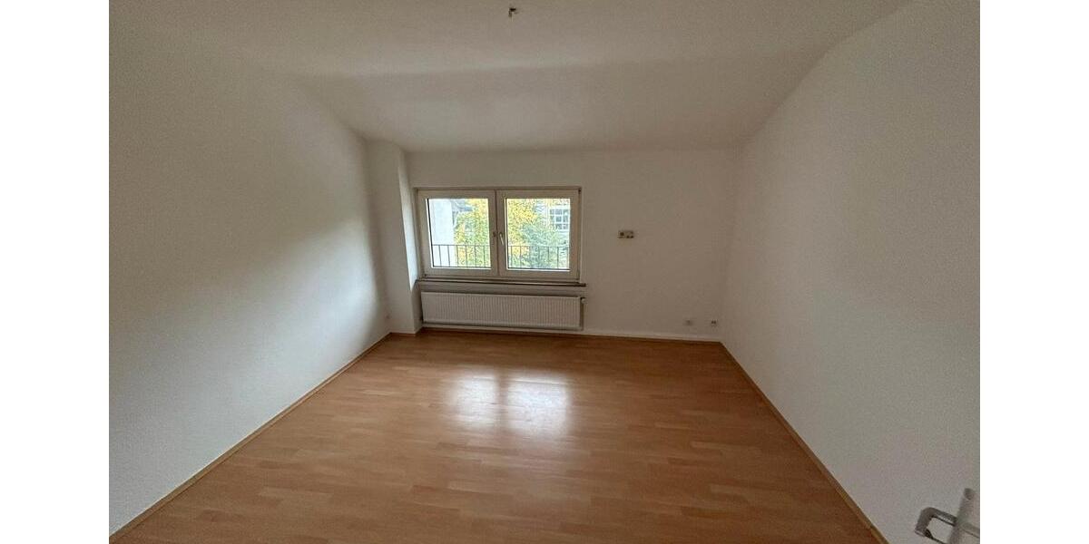Dachgeschoßwohnung Menden (Sauerland) - 3 Zimmer, 59 m&sup2;, 480&euro; | Angebot:26350487