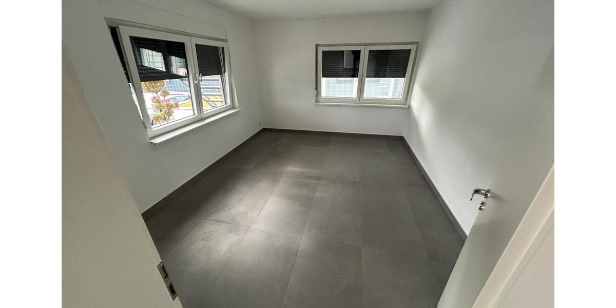 Erdgeschoßwohnung Olpe - 5 Zimmer, 100 m&sup2;, 1.350&euro; | Angebot:25987345