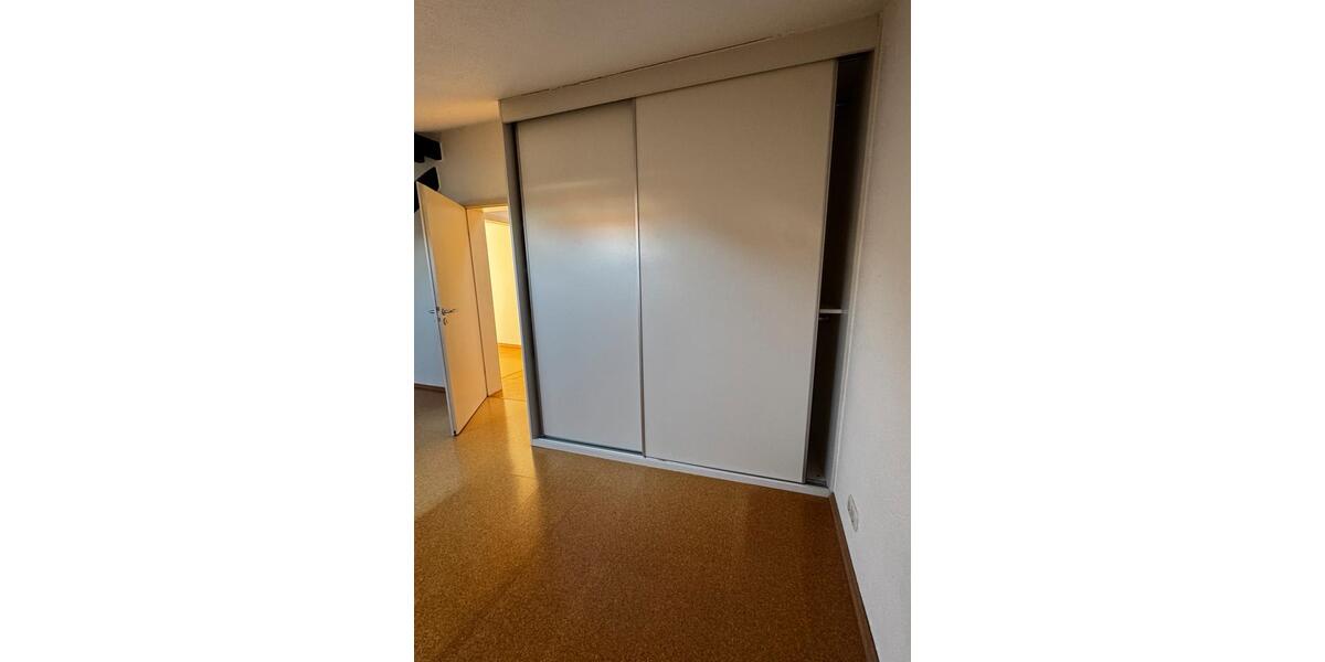Dachgeschoßwohnung Lüdenscheid Staberg - 3 Zimmer, 96 m&sup2;, 750&euro; | Angebot:25234448