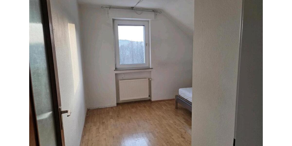Dachgeschoßwohnung Hagen Dahl - 3 Zimmer, 57 m&sup2;, 570&euro; | Angebot:25443995