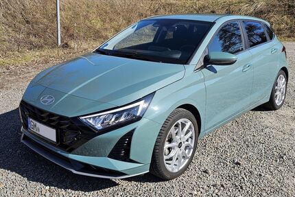 Hyundai i20 15.400 km 20.890 &euro; Engelskirchen 51766